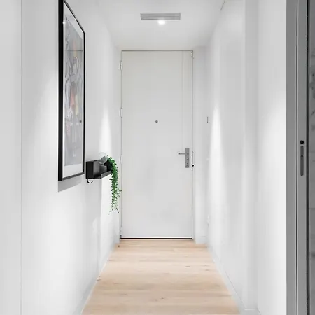 Joivy Elegant 1-br In Perfect Centre Apartment Lisbon