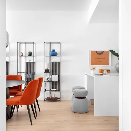 Joivy Elegant 1-br In Perfect Centre Apartment