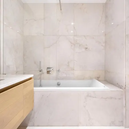 Joivy Elegant 1-br In Perfect Centre *